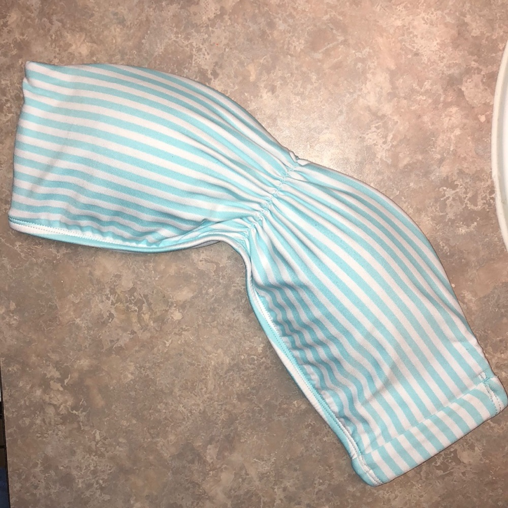 bandeau bikini